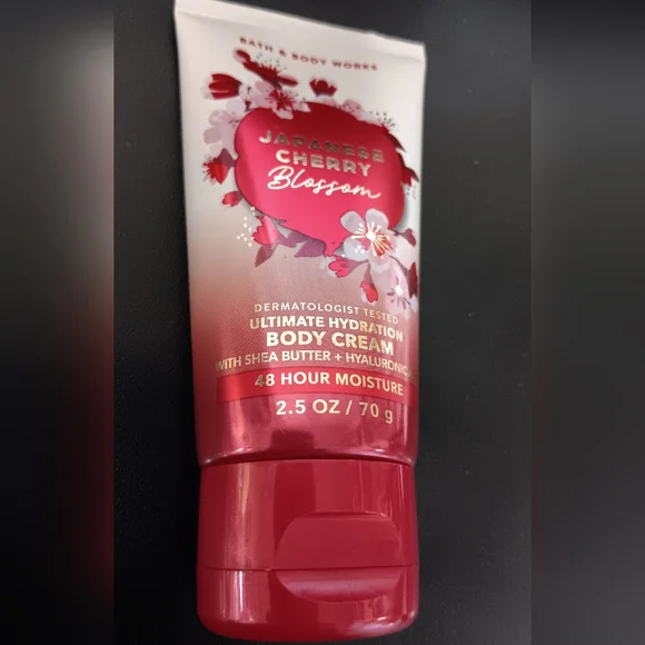 Body Cream & Body Wash (New) - Picture 4 of 4